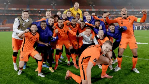 国足新援亮相：吴少聪、黄政宇加盟，蒋光太离队或缺战澳战