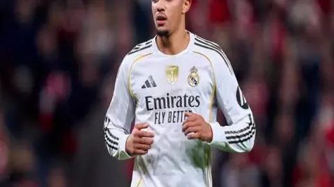 库里：三分神话，归宿何方？