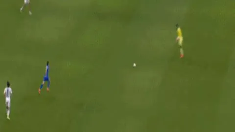 余望告别冲超庆典，坚定加入U22，新赛季铜梁龙新征程启航